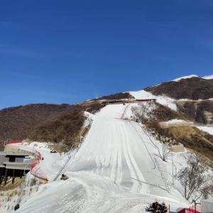 冬奥场馆巡礼｜高山滑雪中创造,发明 心最低温-40℃，如何破局供电难题